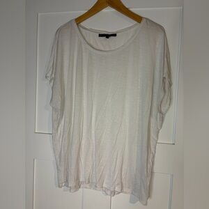 White House Black Market White batwing Sleeves Scoop Neck Tee
